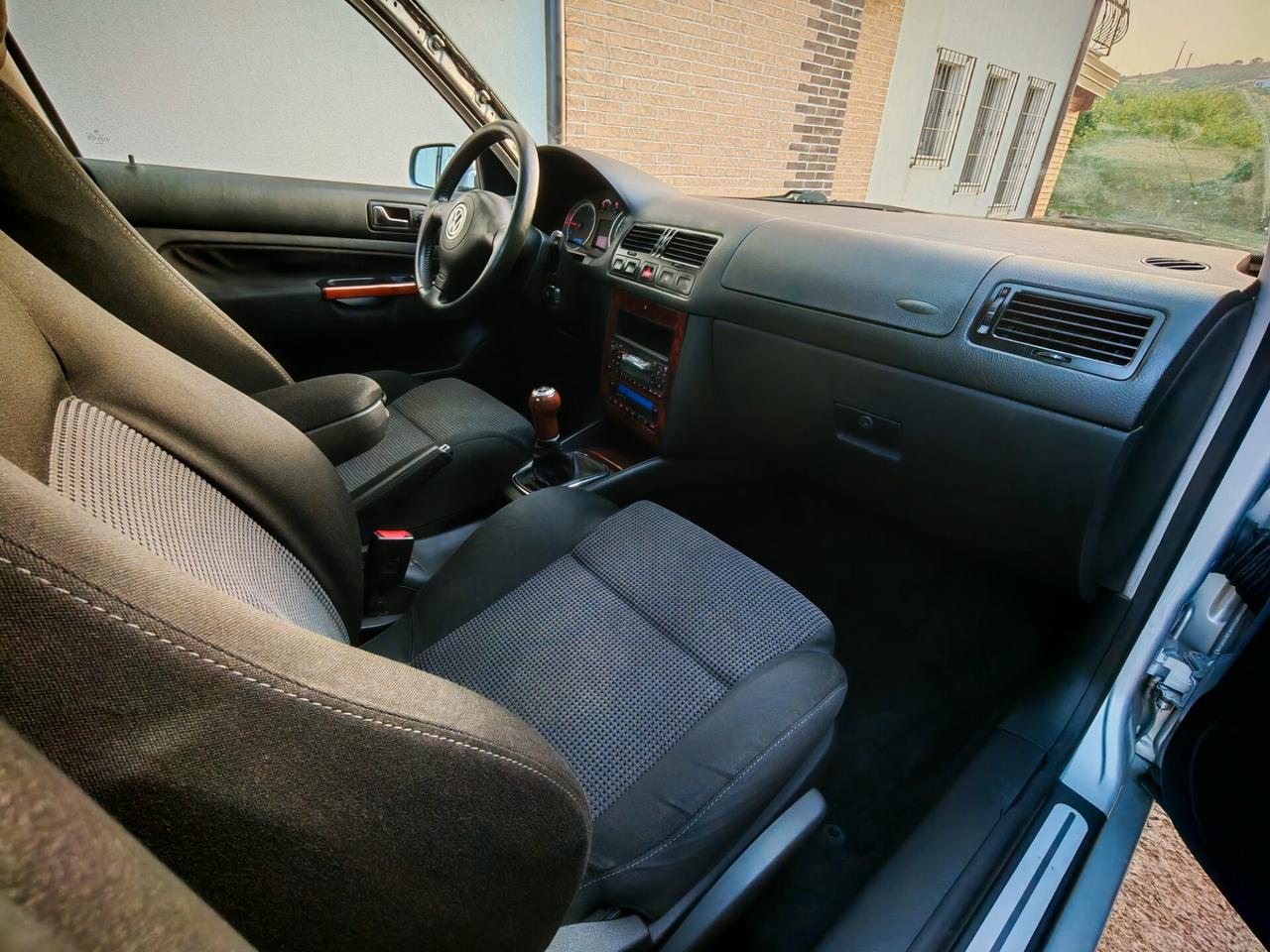 Volkswagen Bora 1.9 TDI/115 CV cat 4motion Highline