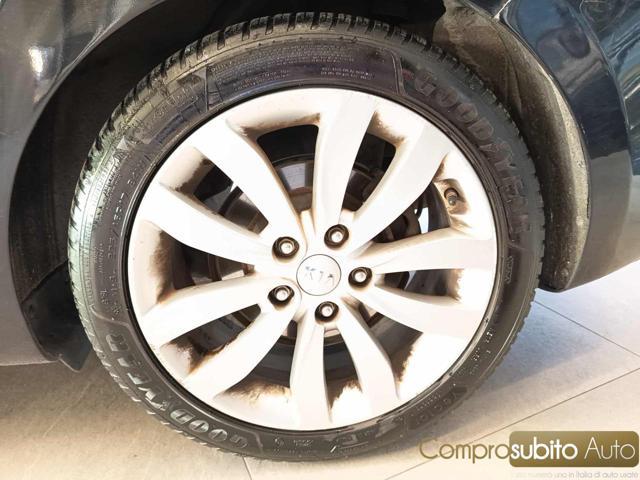 KIA Carens 1.7 CRDi 115 CV Class