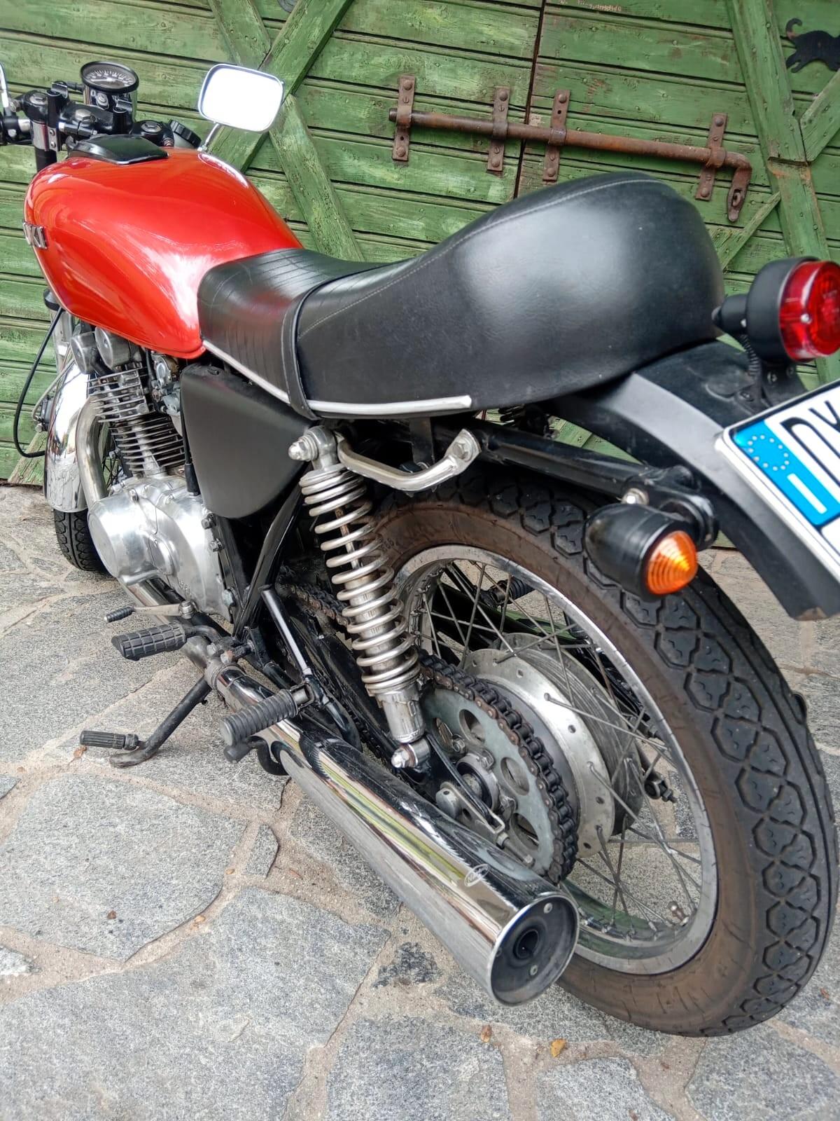 Suzuki GS 400