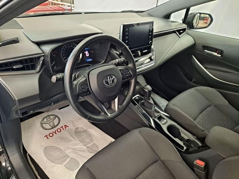 Toyota Corolla Touring Sports 2.0 Hybrid Business