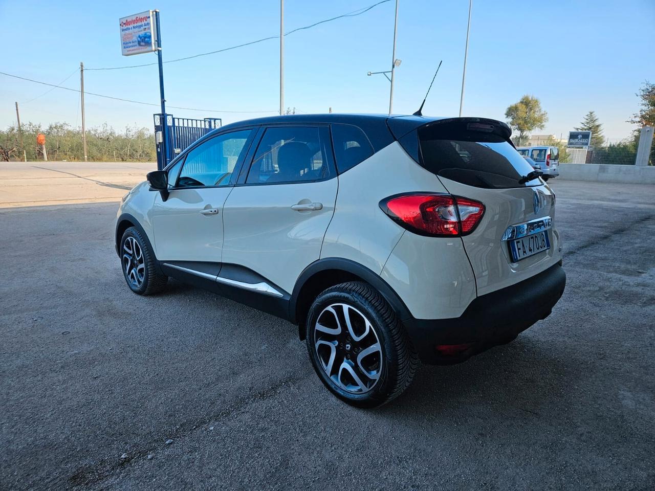 Renault Captur 1.5 dCi 8V 90 CV EDC Start&Stop Energy R-Link - USATO