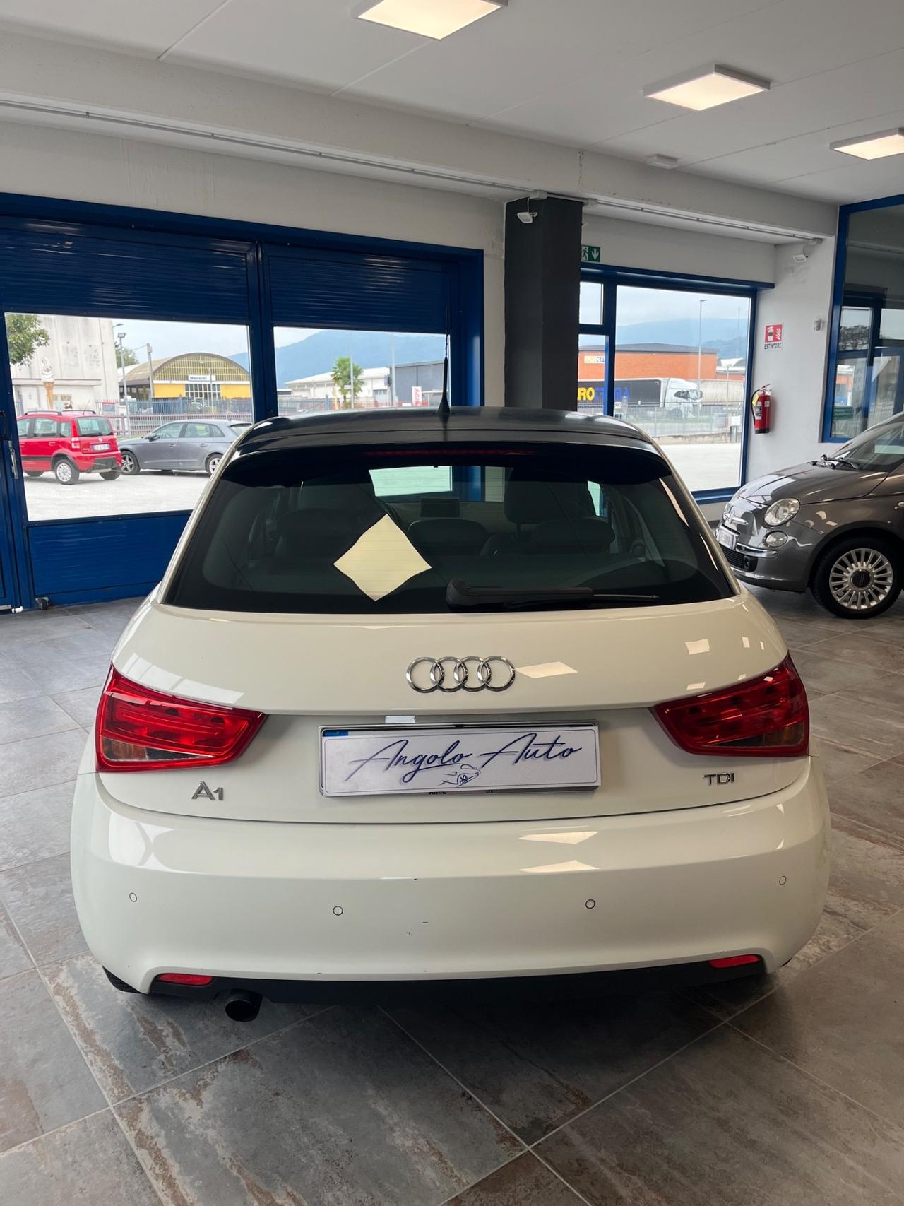 Audi A1 1.6 TDI S line edition