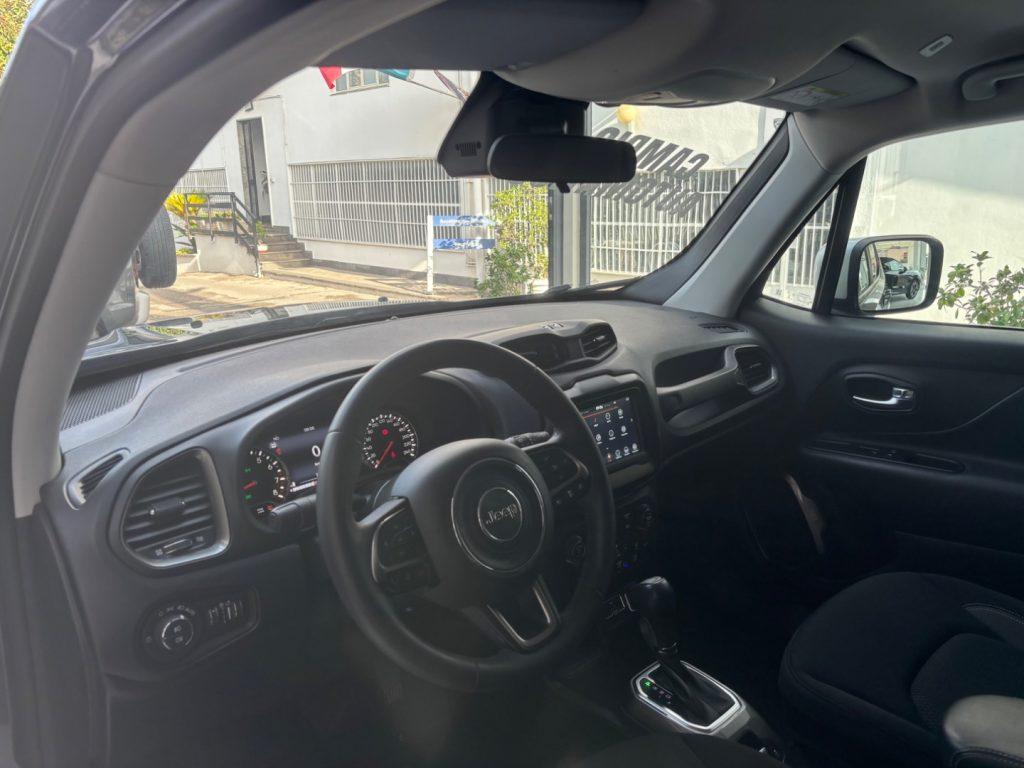 Jeep Renegade 1.5 Turbo T4 MHEV Limited tua da €199,00 mensili