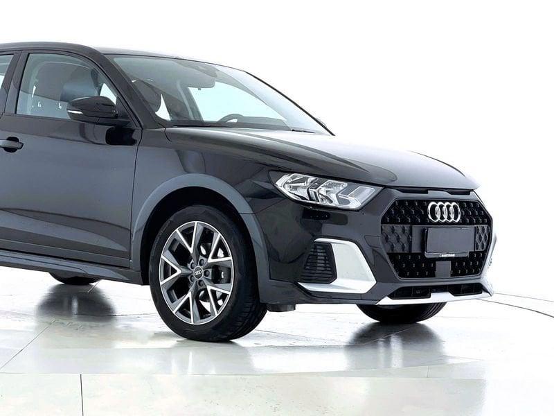 Audi A1 A1 citycarver 25 TFSI Admired