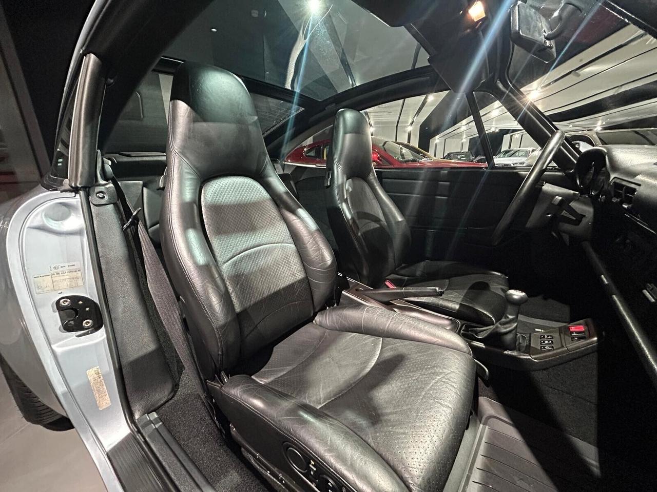 Porsche 911 Carrera Targa