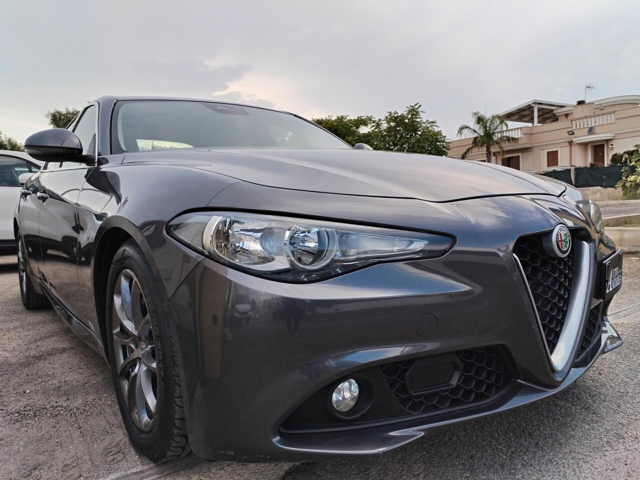 Alfa Romeo Giulia 2.2 ******VENDUTA******'