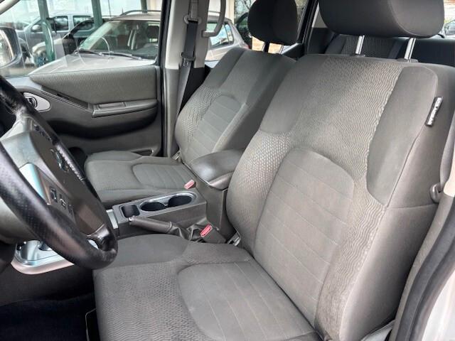 Nissan Navara 2.5 dCi 190CV 4 porte Double Cab LE Automatik