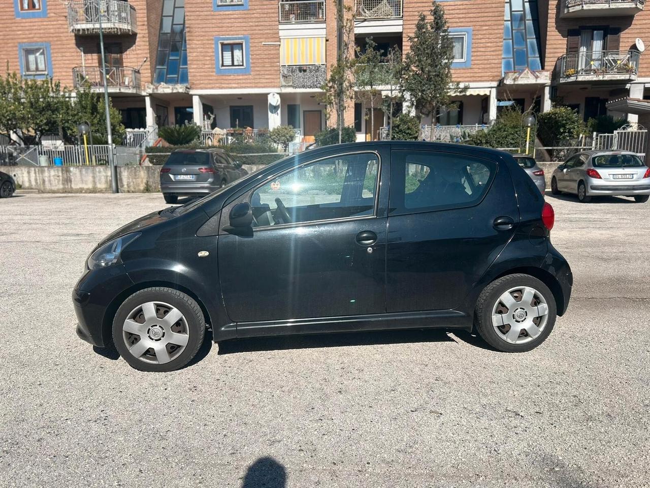 Toyota Aygo 1.0 12V VVT-i 5 porte