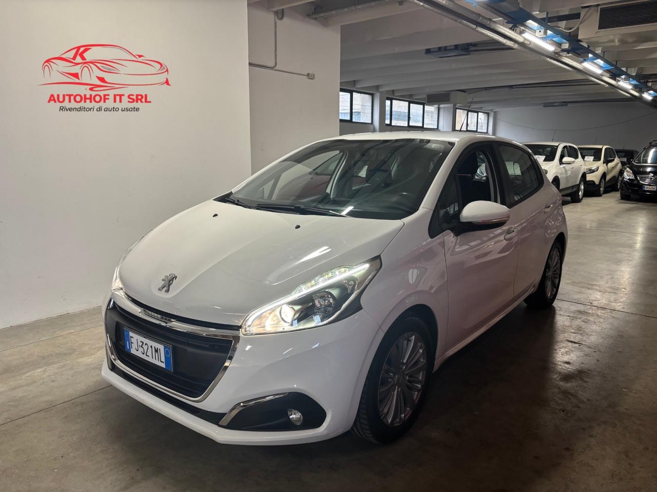 Peugeot 208 1.6 hdi Allure | OK NEOPATENTATI |