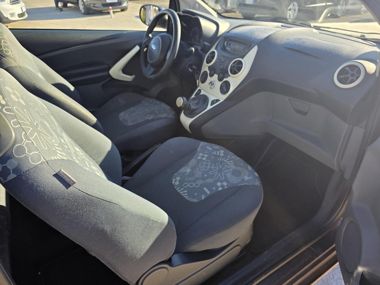 Ford Ka 1.2 8V 69CV Titanium