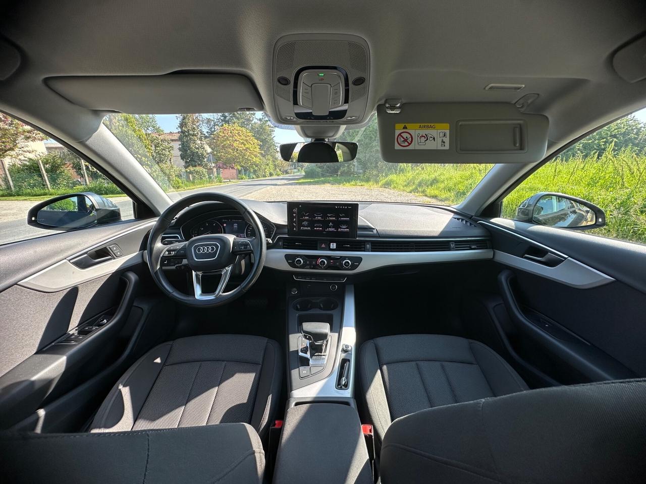 Audi A4 Avant 40 TDI quattro S tronic Business Advanced