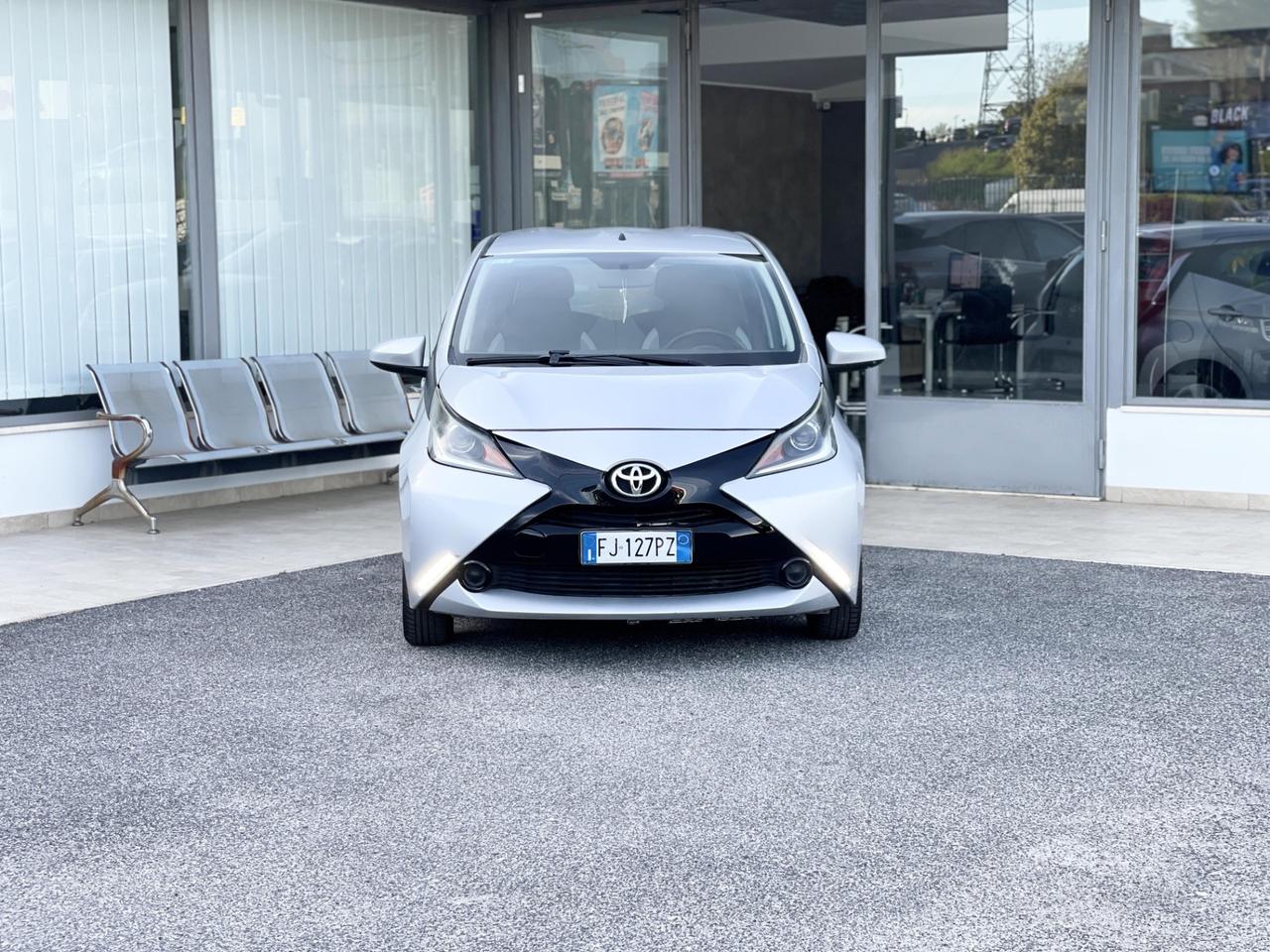Toyota Aygo 1.0 Benzina 69CV E6 Neo - 2017