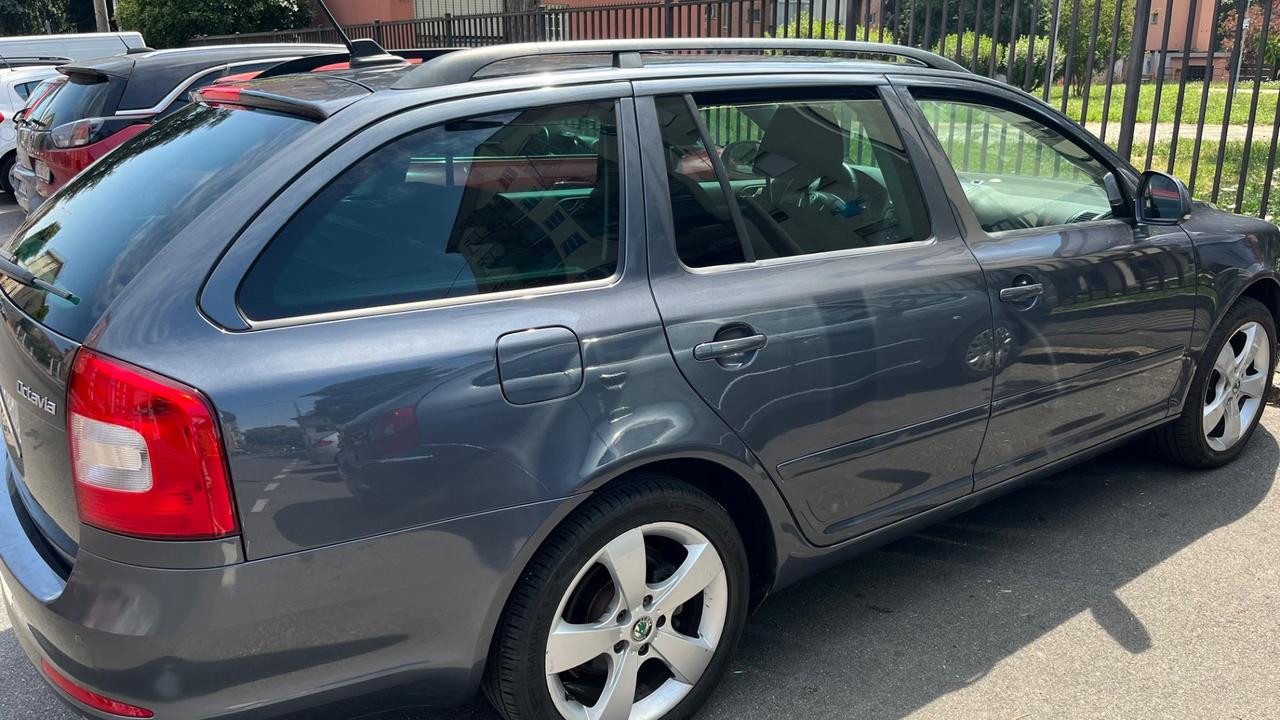 Skoda Octavia 1.8 TFSI Wagon Elegance