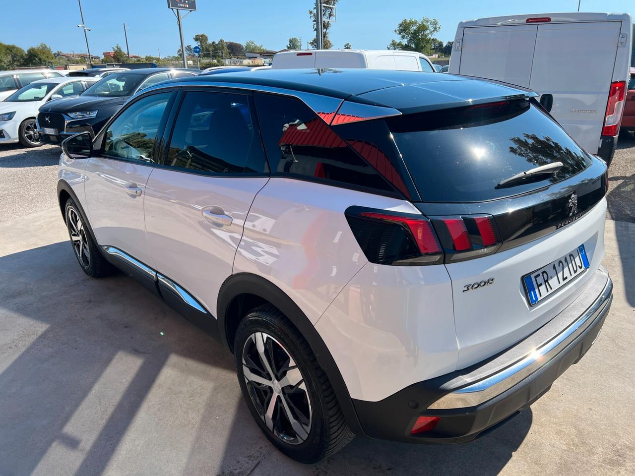 Peugeot 3008 BlueHDi 130 Automatica Sport