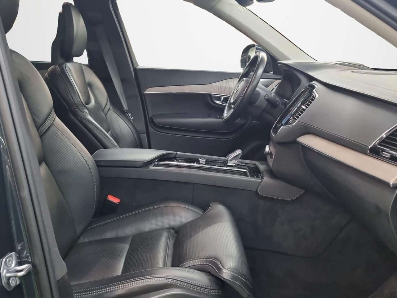 Volvo XC 90 B5 (d) AWD Geartronic 7 posti Inscription