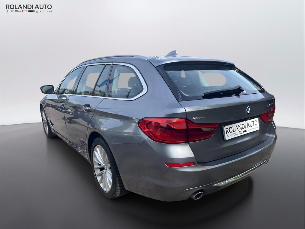 BMW Serie 5 Touring 520 d Luxury Steptronic