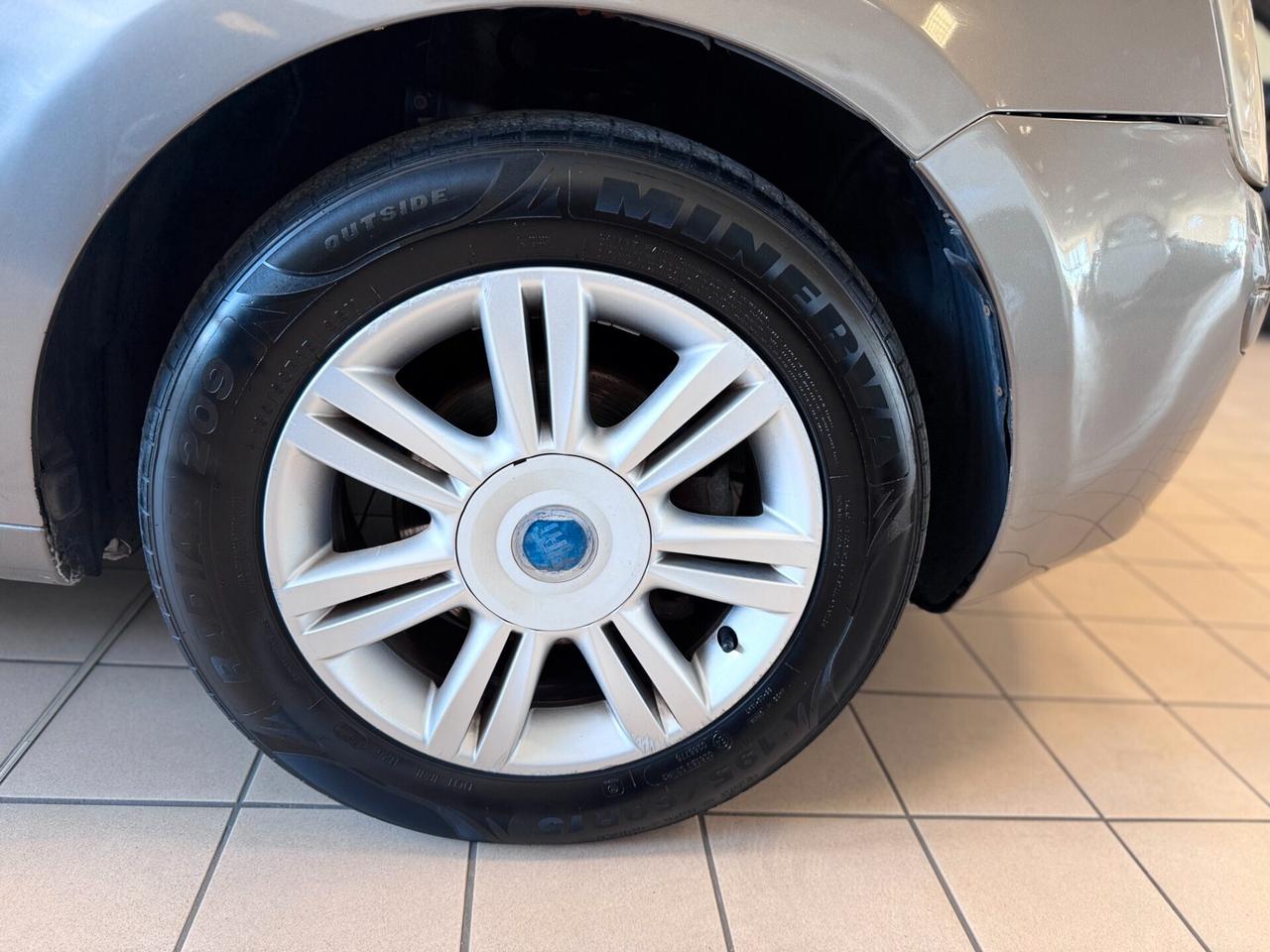 Fiat Idea 1.3 Multijet 16V 70 CV BlackEnergy