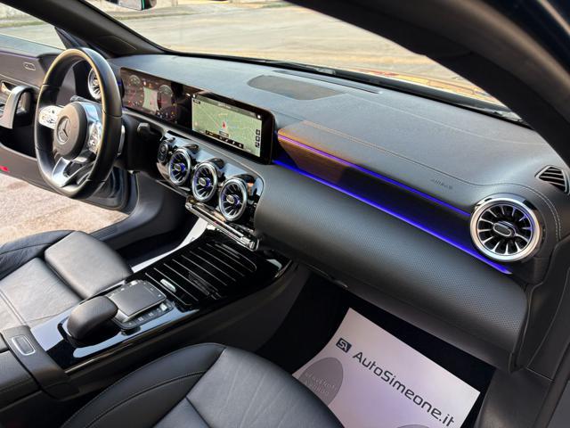 MERCEDES-BENZ A 220 d Automatic Premium Sedan TETTO-PACK NIGHT