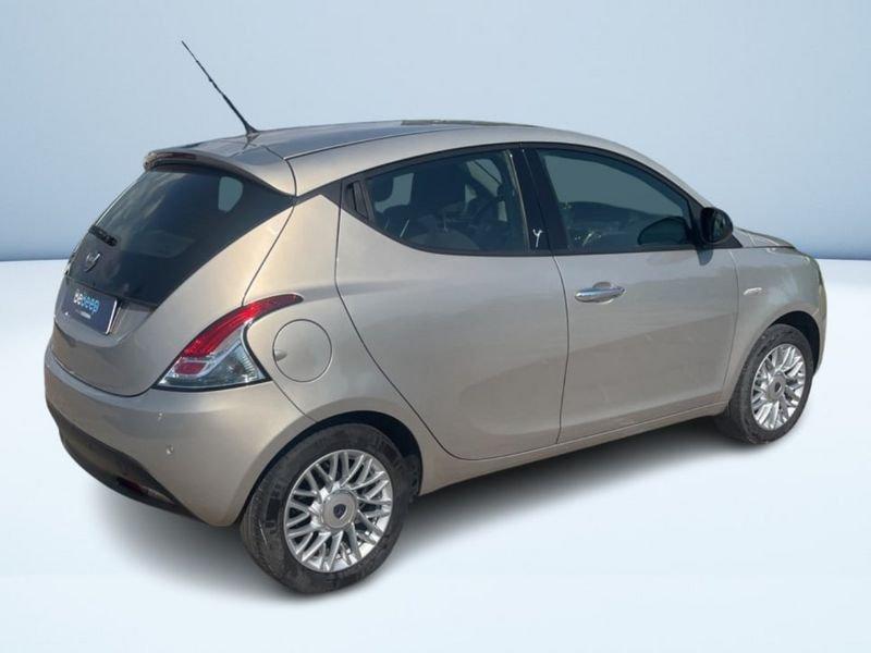 Lancia Ypsilon 1.2 8V GOLD C/CL 69CV E6
