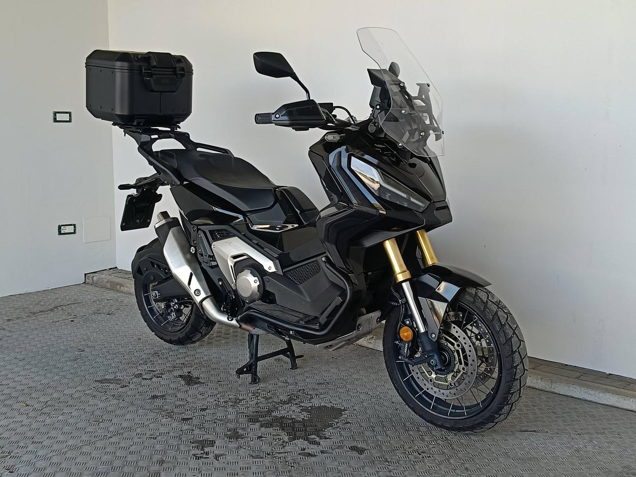 Honda X-ADV - X-ADV 750 DCT Abs my21