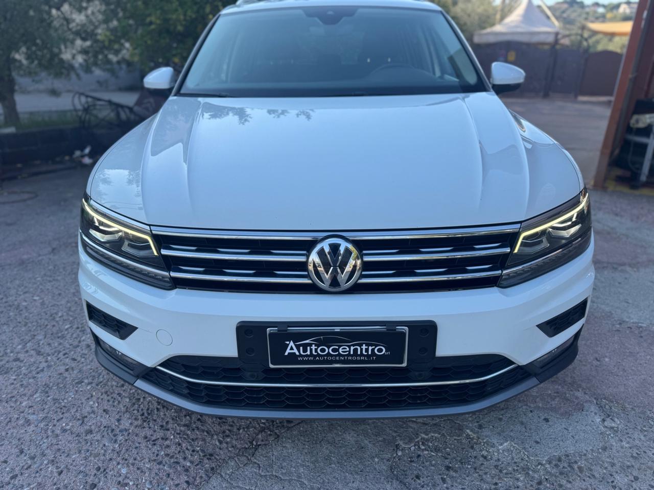 Volkswagen Tiguan 2.0 TDI SCR DSG 4MOTION Business BMT