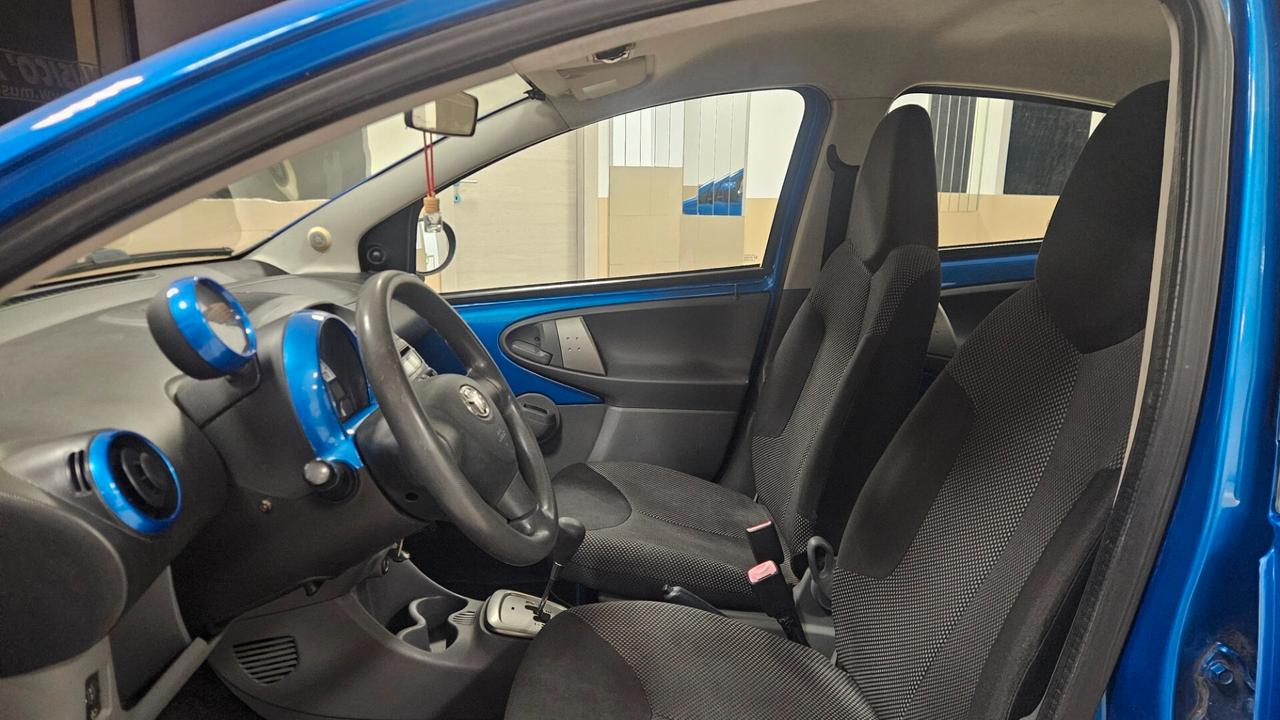 Toyota Aygo 1.0 12V VVT-i 5 porte Now