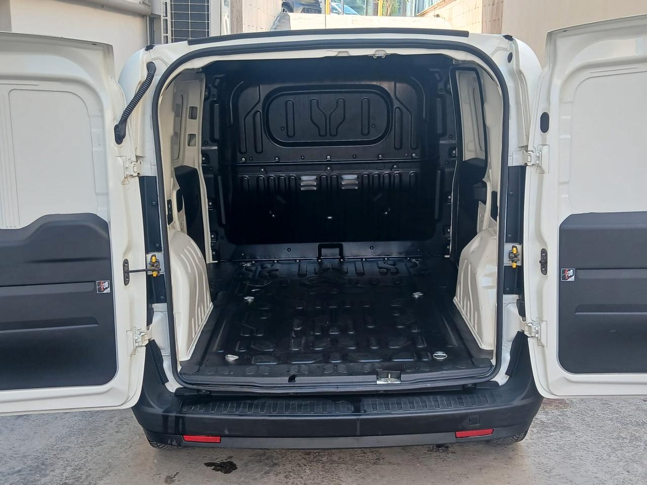 Fiat Doblò Cargo 1.3 Mjt CH1 Easy S&S 95 CV