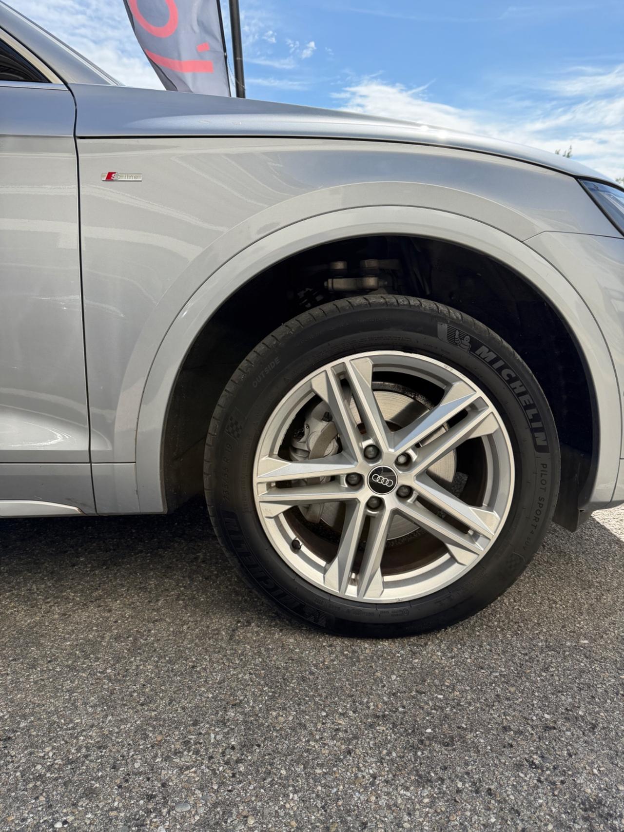 Audi Q5 40 TDI 204 CV quattro S-LINE TETTO