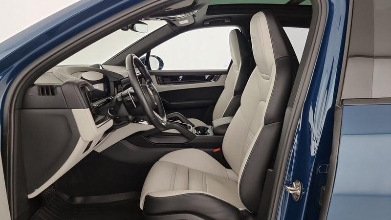 Porsche Cayenne 3.0 V6 E-Hybrid