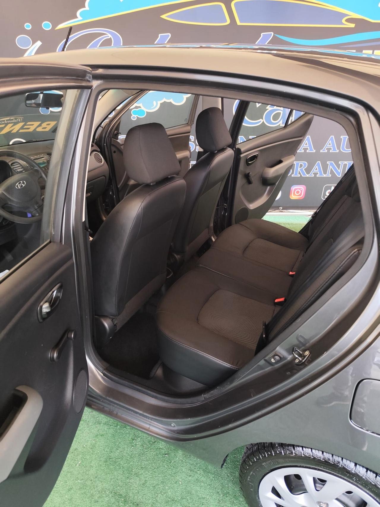 Hyundai i10 1.1 12V Fiorucci Soft Top