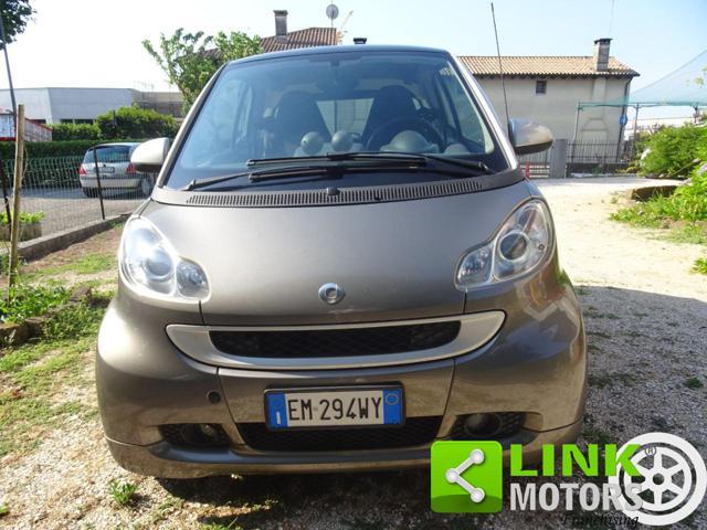 SMART ForTwo 1000 52 kW MHD coupé passion