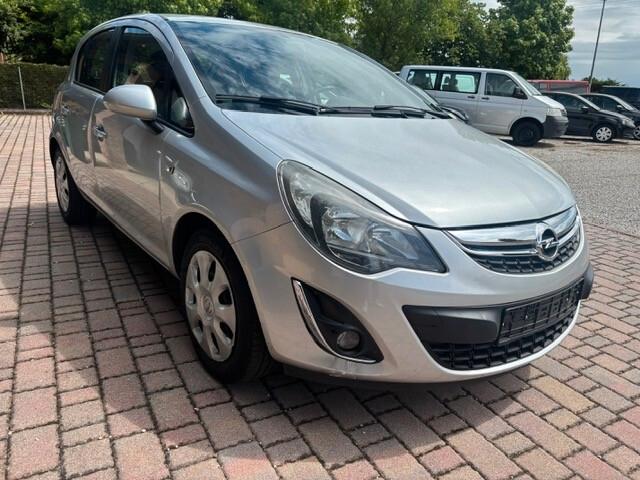 Opel Corsa 1.2 5 porte Edition OK NEOPATENTATI