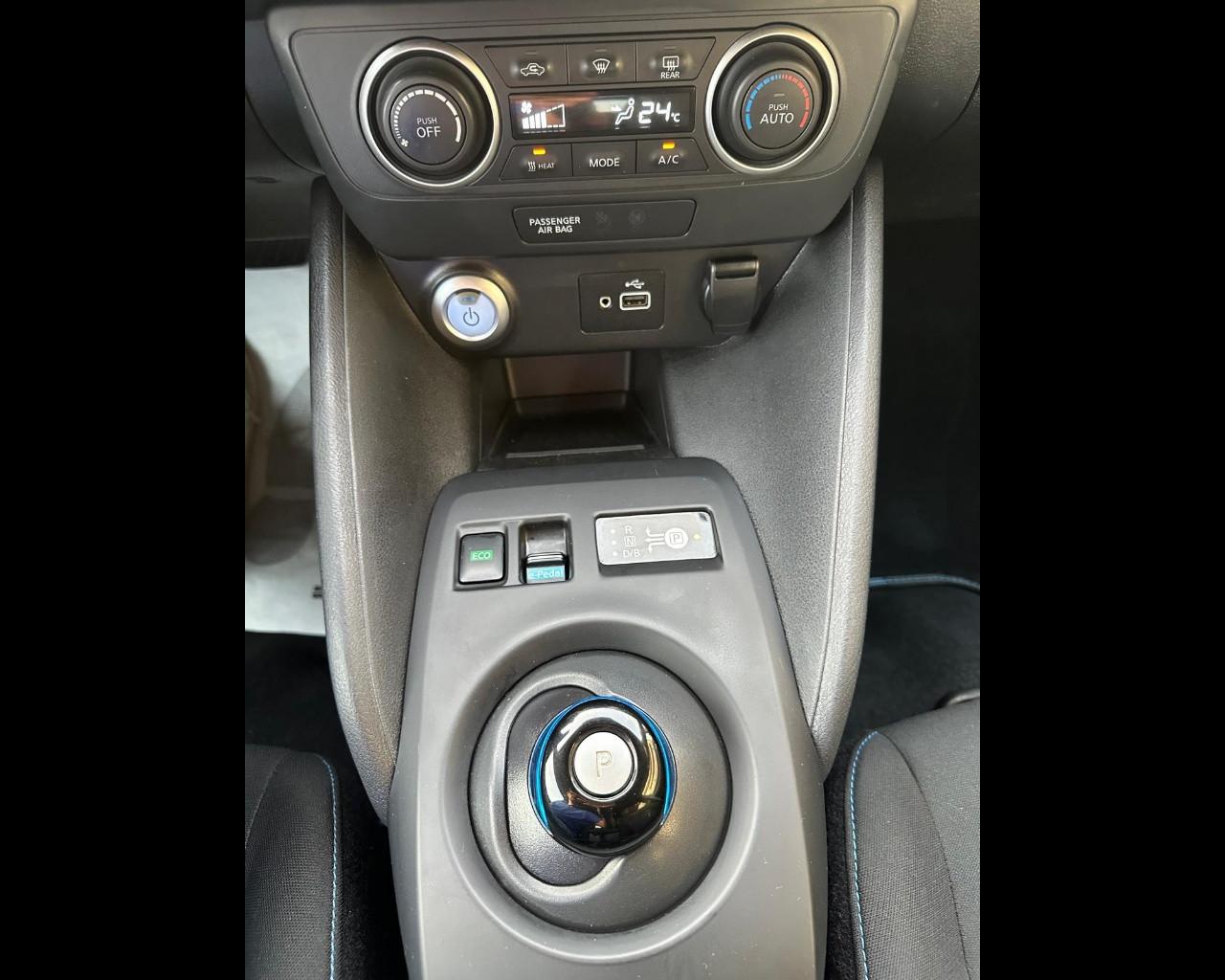 NISSAN Leaf Acenta 40kWh 150cv my19