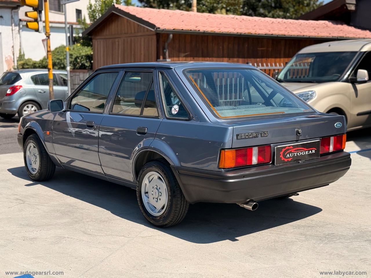FORD Escort 1.3 5p. CL