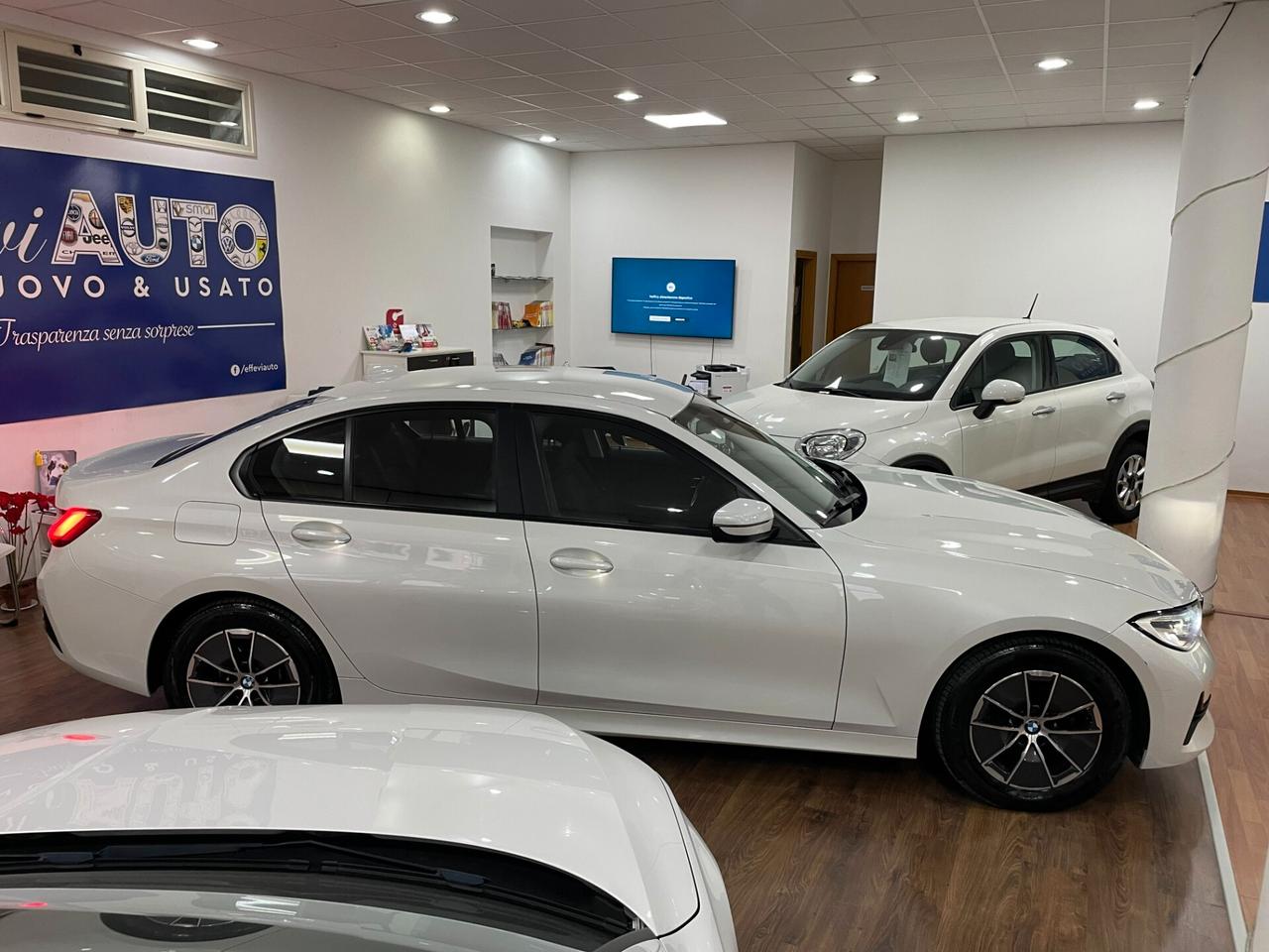 BMW 318D MHEV 48V ADVANTAGE - Luglio 2021