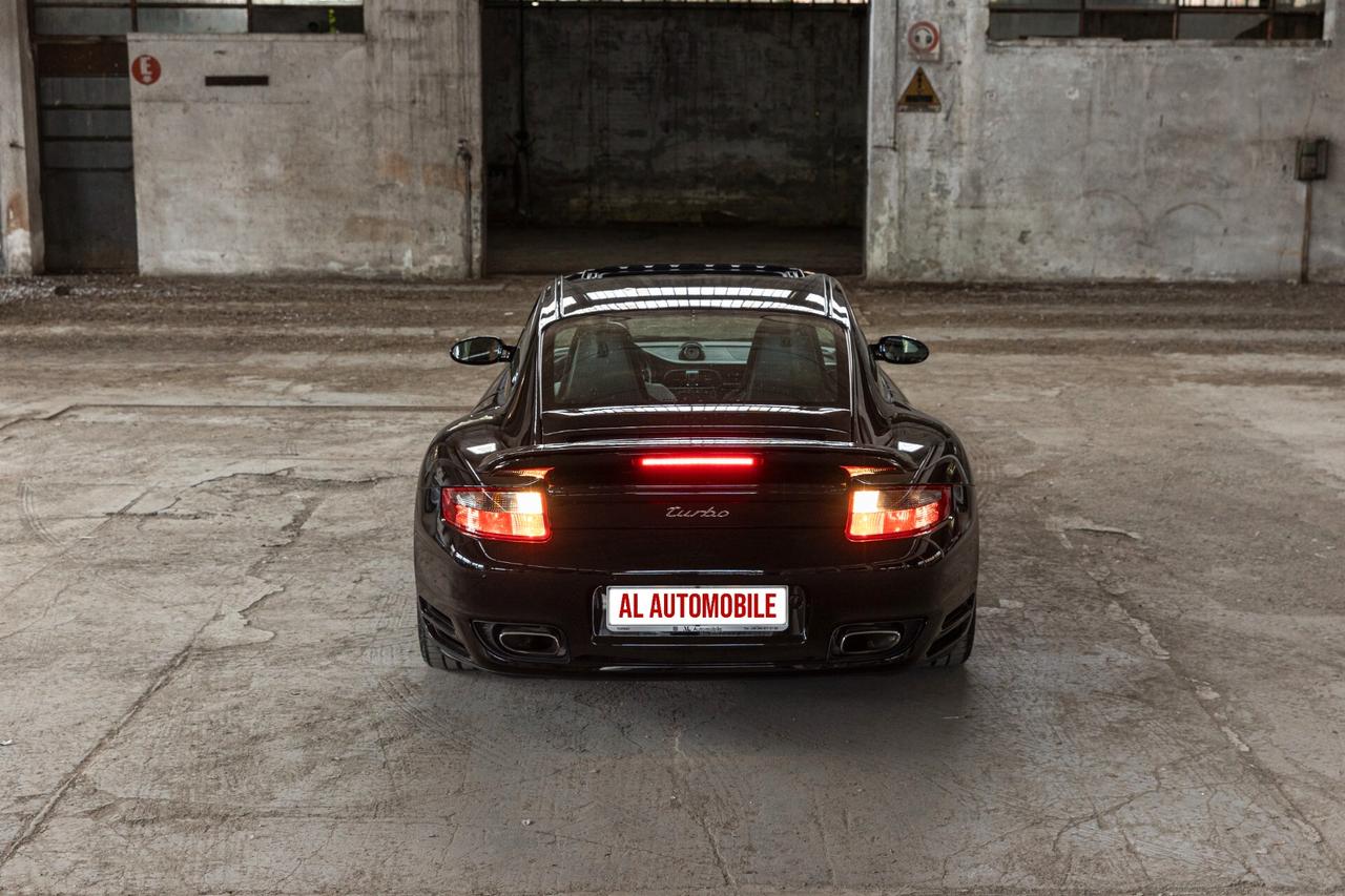 Porsche 911 Turbo Coupé