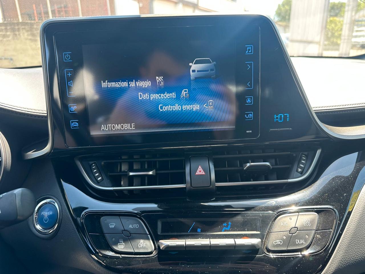 Toyota C-HR 1.8 Hybrid E-CVT Active