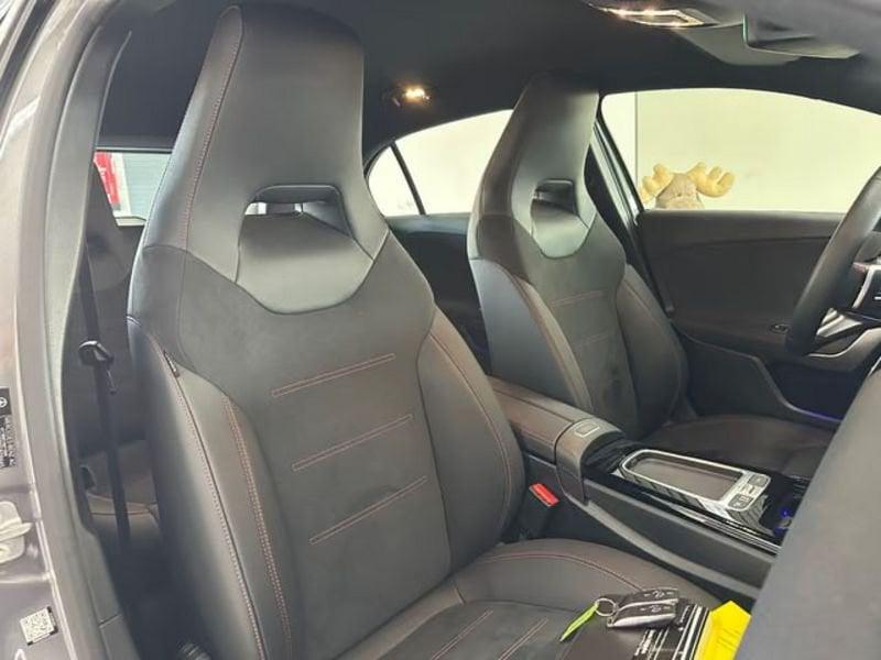 Mercedes-Benz Classe A A 180 Premium AMG LED NAVI