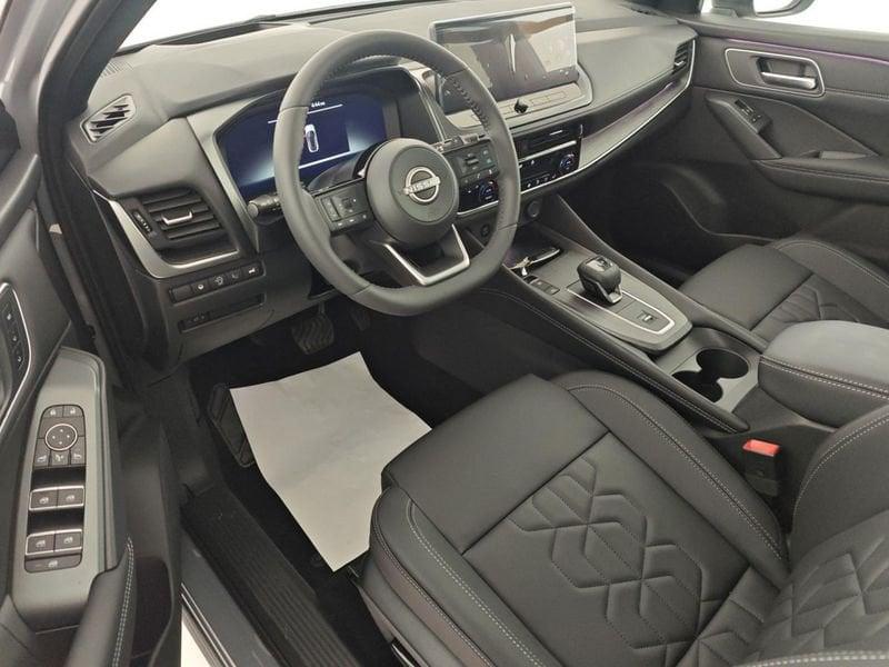 Nissan Qashqai MHEV 158 CV Xtronic Tekna + bicolor Nero +tetto panoramico in vetro