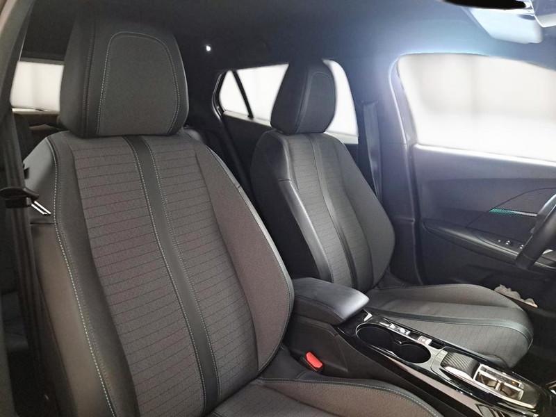 PEUGEOT 2008 BLUEHDI 130 EAT8 ALLURE PACK S/S AUT. CROSSOVER