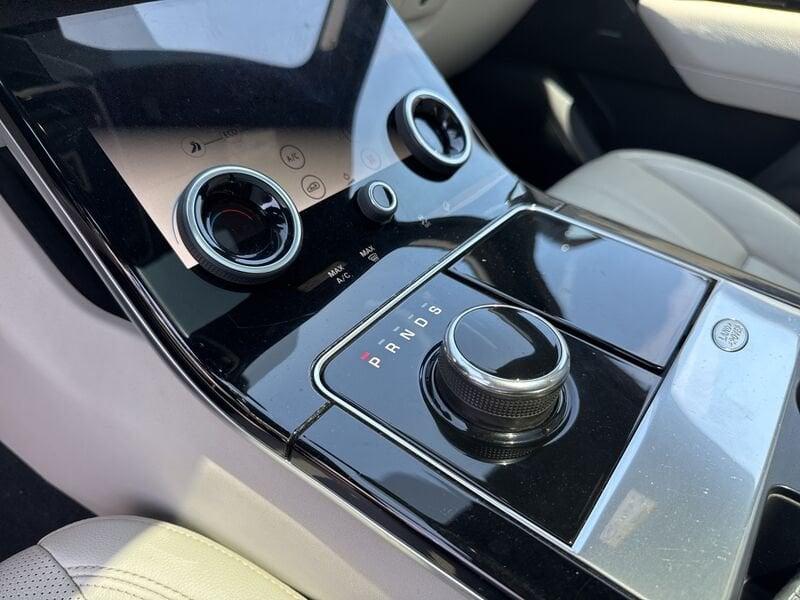 Land Rover Range Rover Velar 2.0 I4 240 CV R-Dynamic