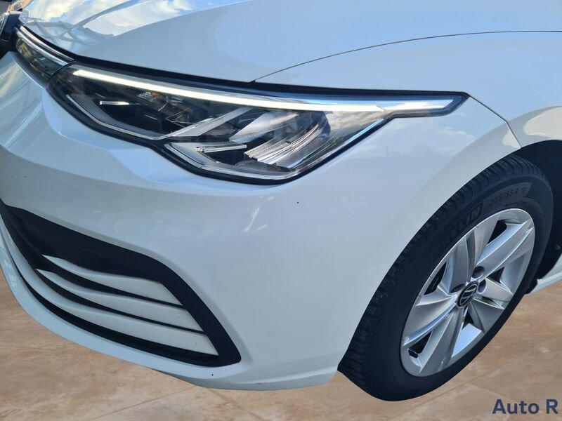 Volkswagen Golf 1.0 eTSI 81kW EVO Life DSG