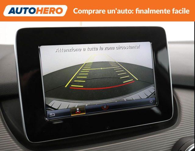 MERCEDES-BENZ B 180 d Business