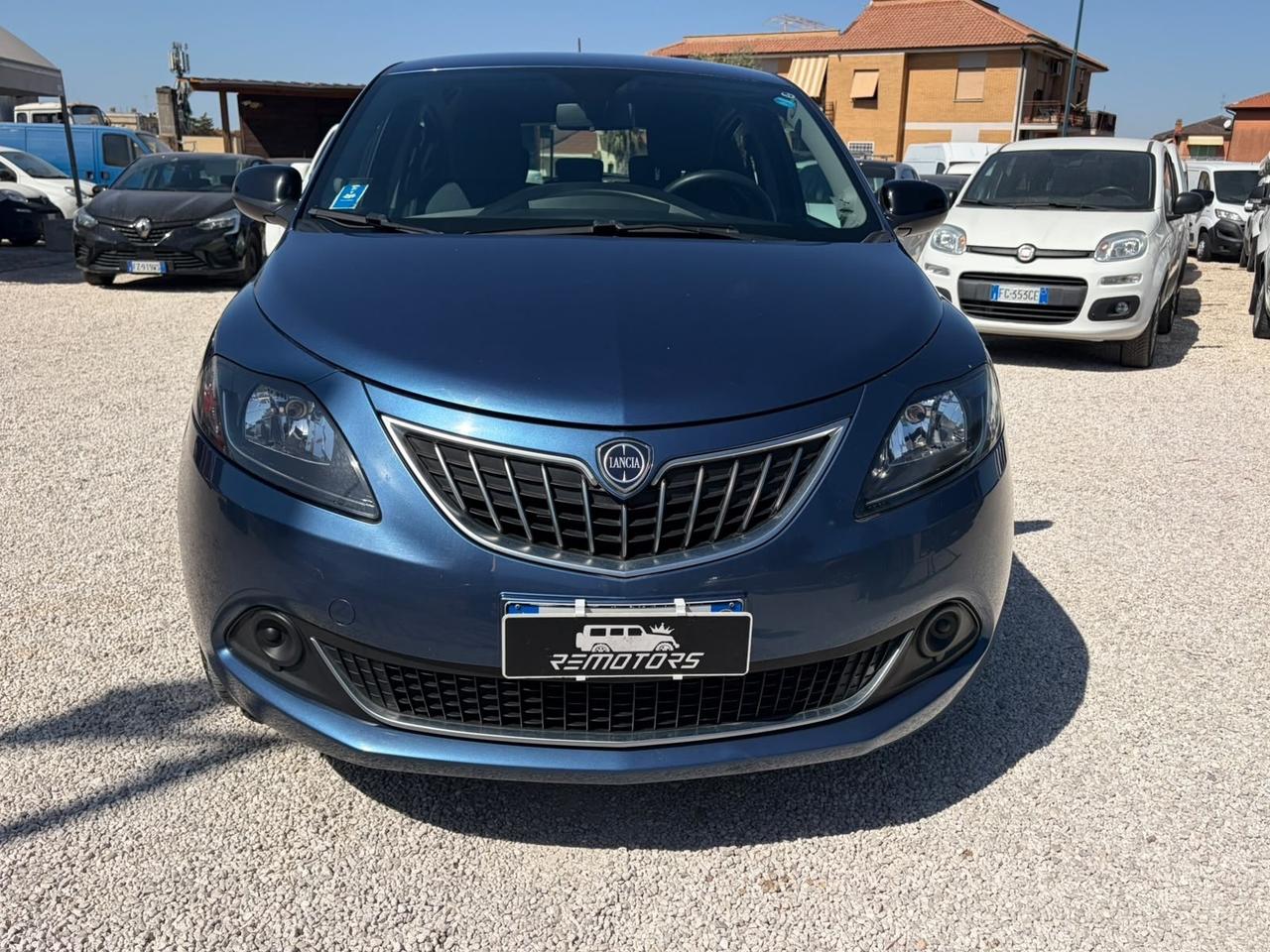 Lancia Ypsilon 1.0 FireFly 5 porte S&S Hybrid Gold