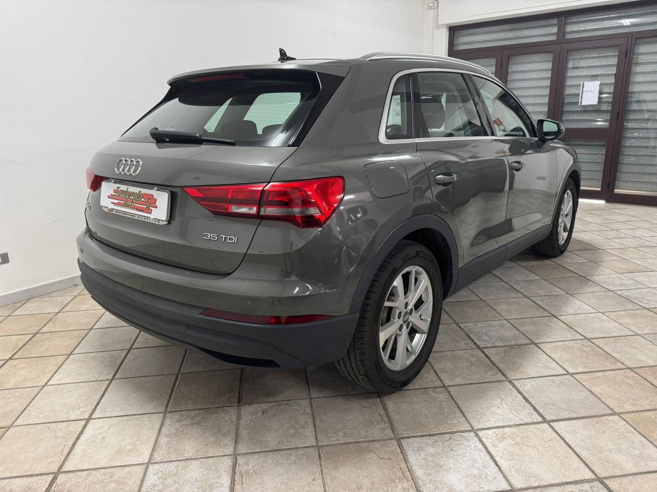 AUDI Q3 2.0 TDI (150) Stronic Business Advance 2019