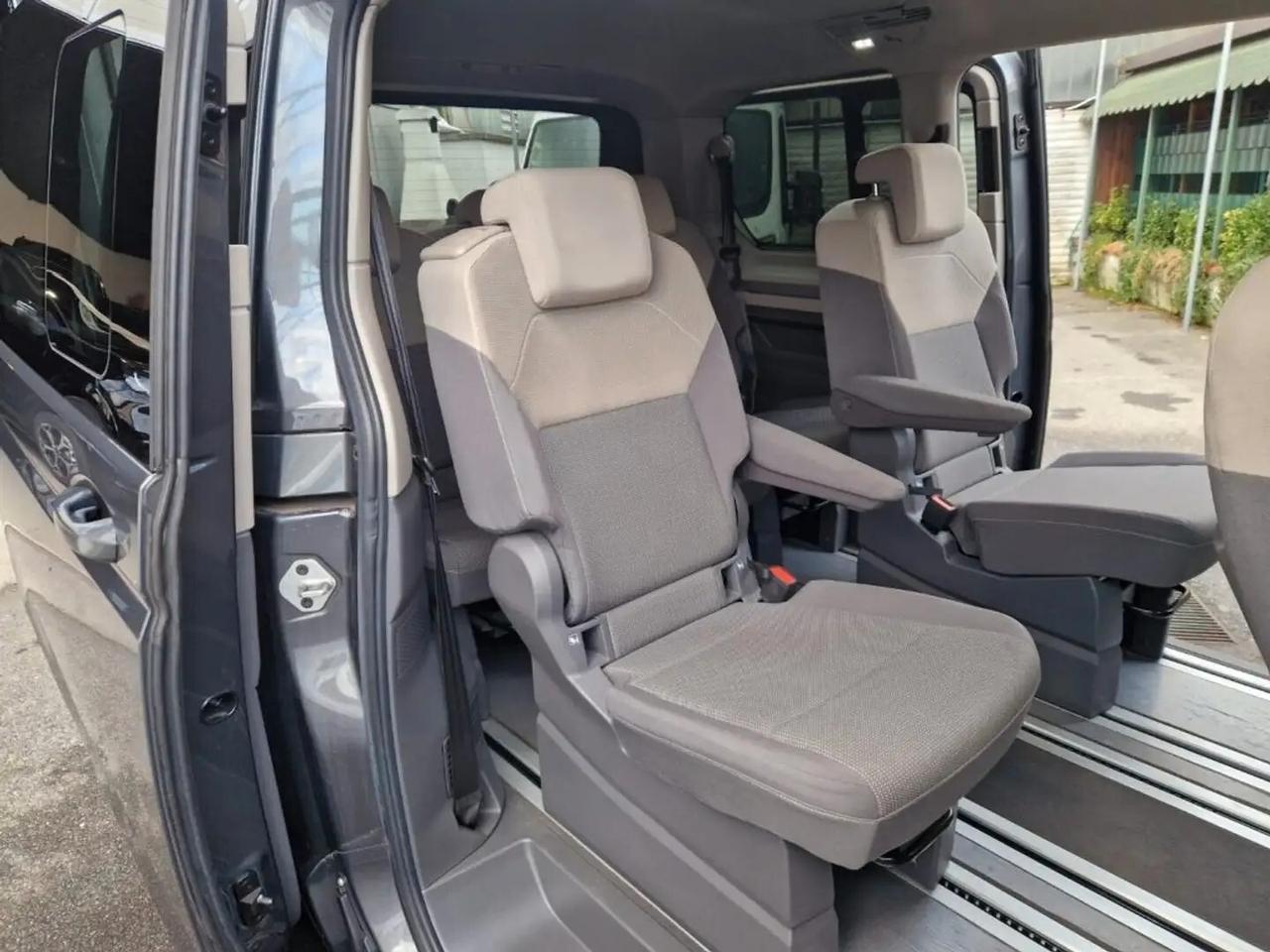 Volkswagen Multivan 2.0 TDI 150CV DSG Life7 posti
