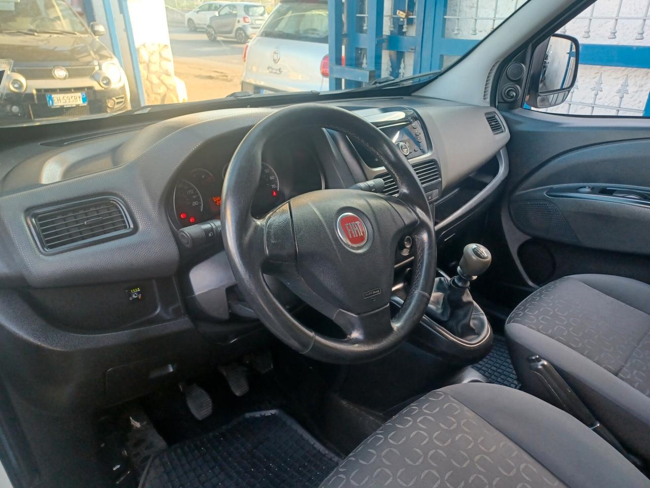 FIAT DOBLO 1.4 GPL DOPPIA PORTA LATERALE