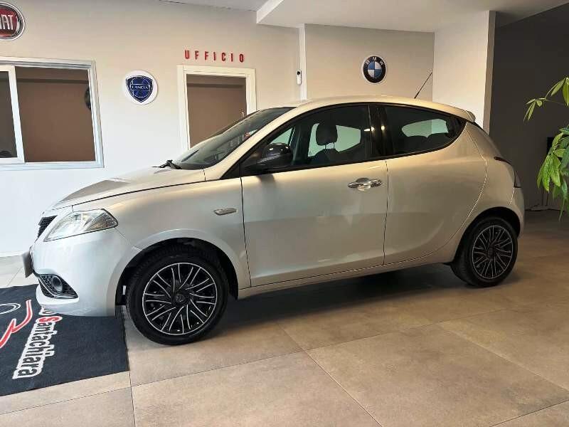 Lancia Ypsilon 1.2 69 CV Gold