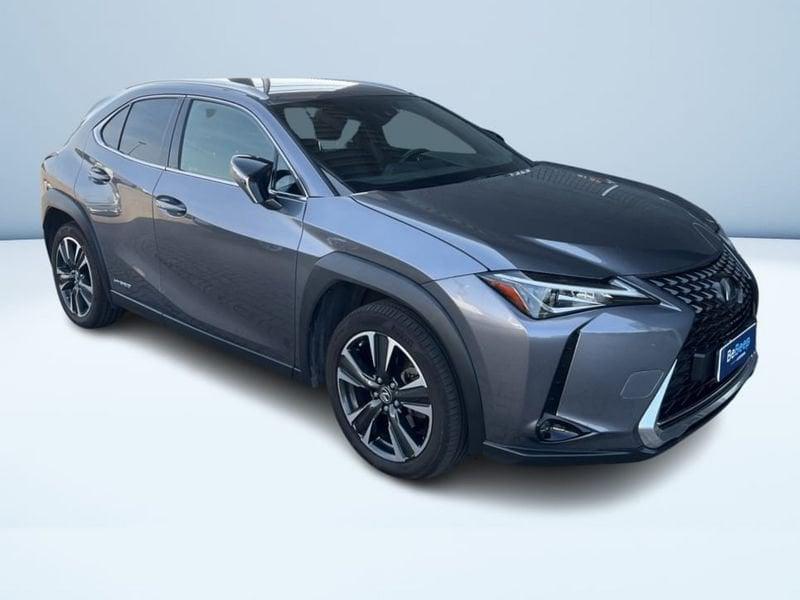 Lexus UX 250H 2.0 LUXURY 2WD CVT