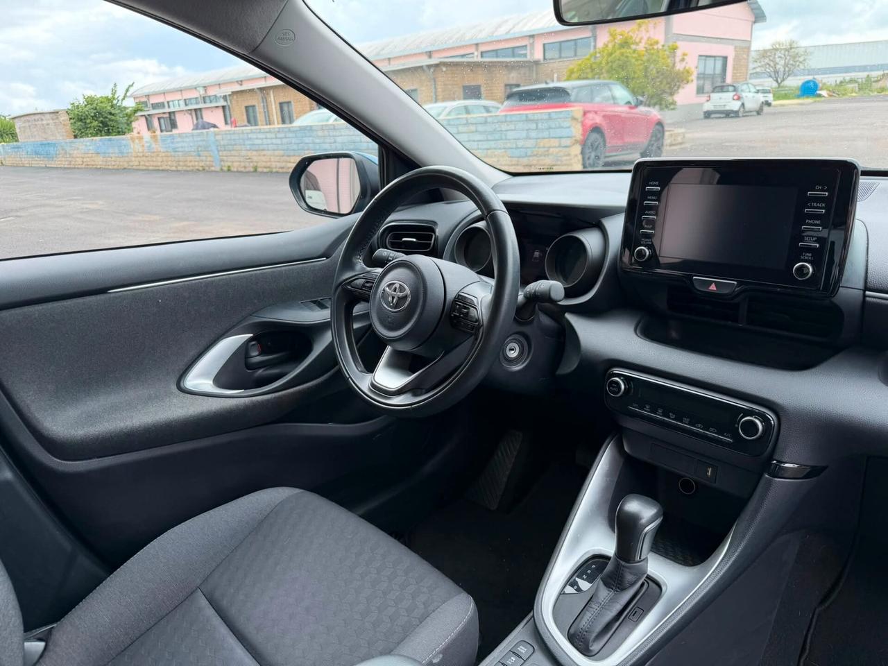 Toyota Yaris 1.5 Hybrid 5 porte Trend